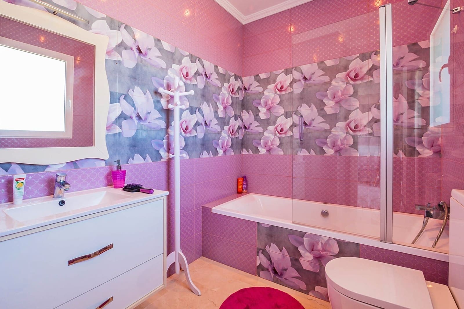 6 bedroom Villa for sale in Denia with pool garage - € 1,450,000 (Ref: 5563382)