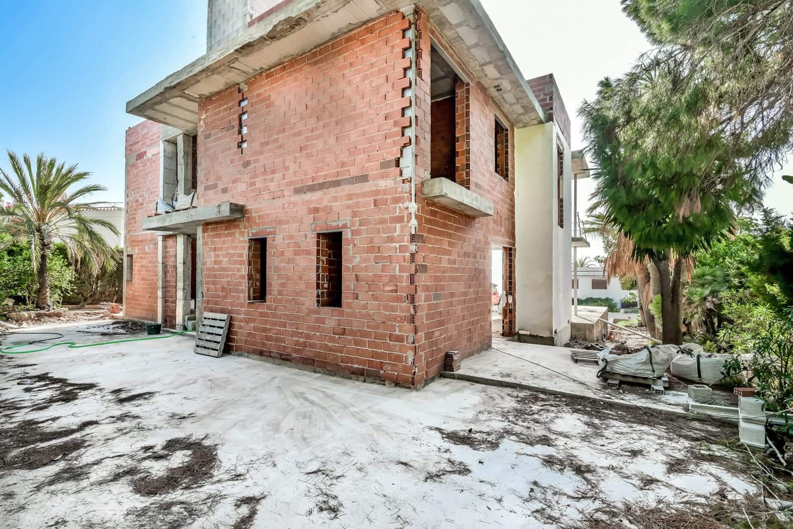 5 bedroom Villa for sale in Calpe / Calp with pool garage - € 3,700,000 (Ref: 5563439)