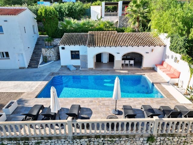 Chalet de 4 habitaciones en Portichol - Balcón al Mar, Javea / Xàbia en venta con piscina garaje - 1.450.000 € (Ref: 5563545)