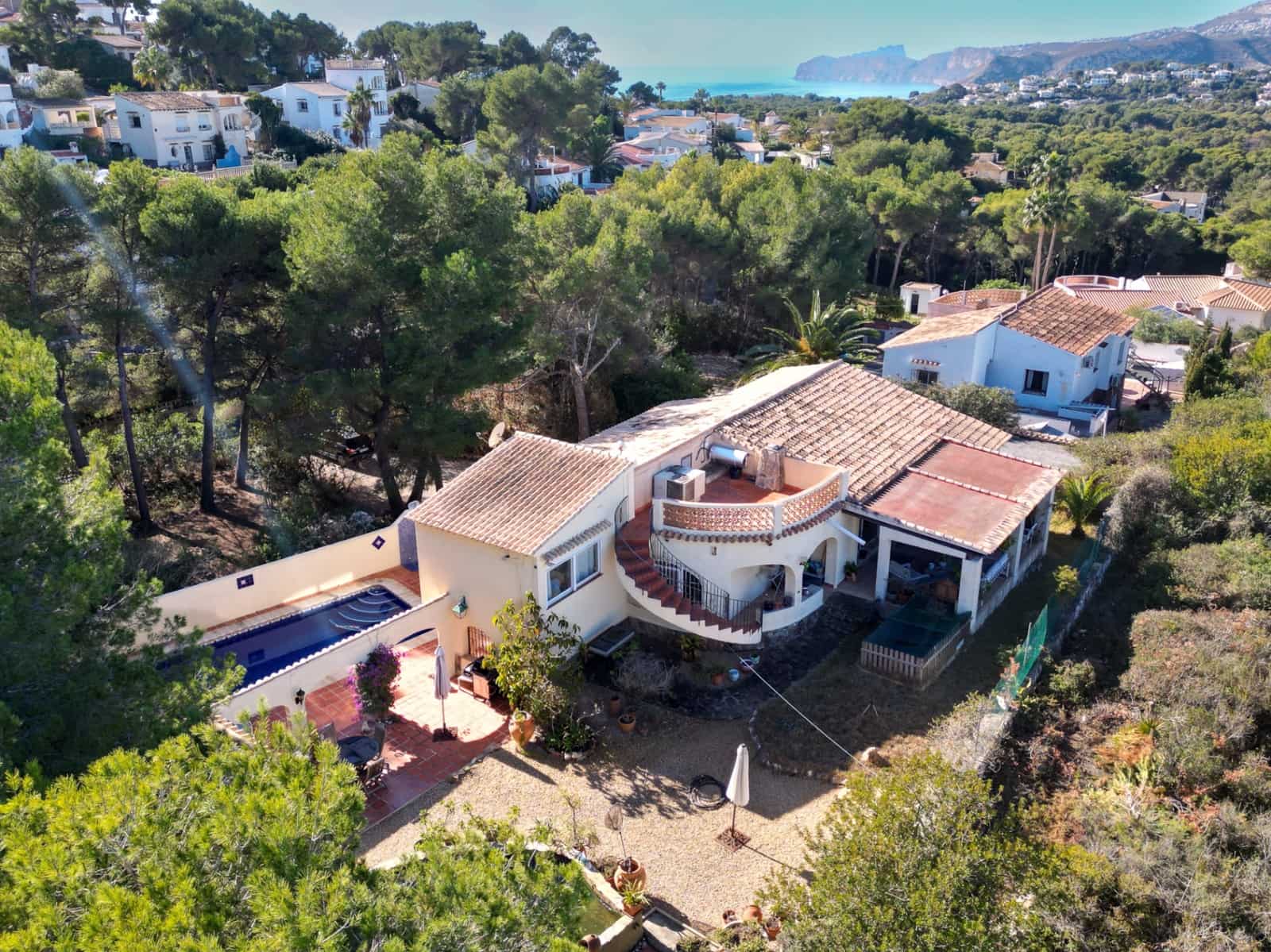 5 soveværelse Villa til salg i Javea / Xabia med swimmingpool - € 630.000 (Ref: 5563552)