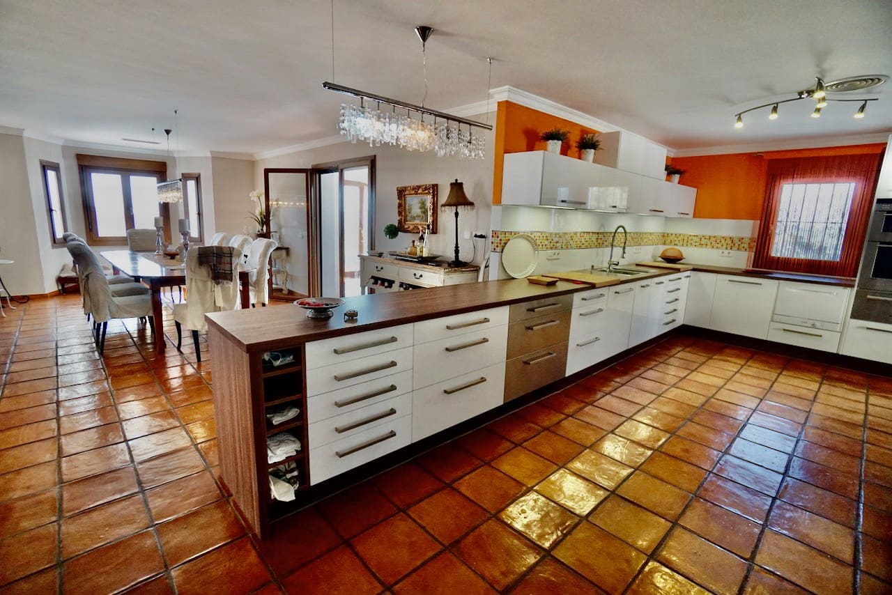 5 quarto Quinta/Casa Rural para venda em Benissa com piscina garagem - 1 800 000 € (Ref: 5563566)