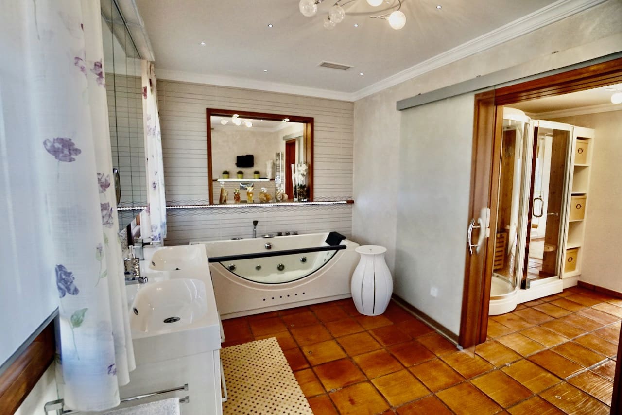 5 quarto Quinta/Casa Rural para venda em Benissa com piscina garagem - 1 800 000 € (Ref: 5563566)