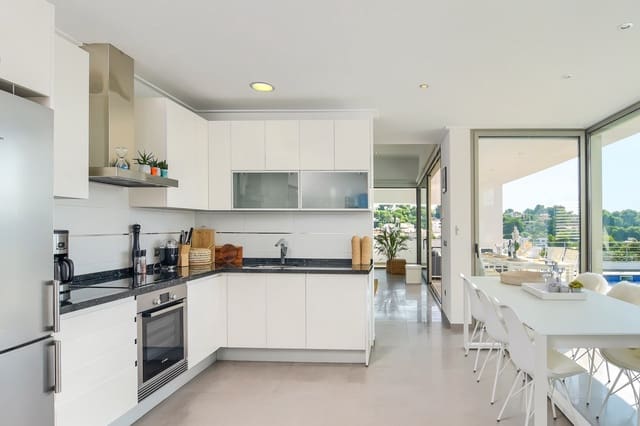 3 sypialnia Willa na sprzedaż w Benissa z basenem garażem - 1 150 000 € (Ref: 5563585)