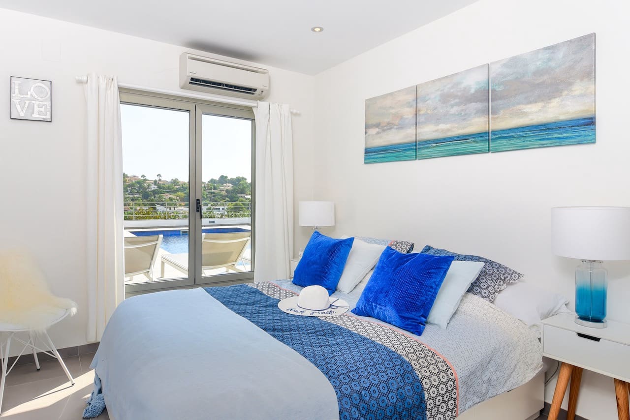 3 bedroom Villa for sale in Benissa with pool garage - € 1,150,000 (Ref: 5563585)