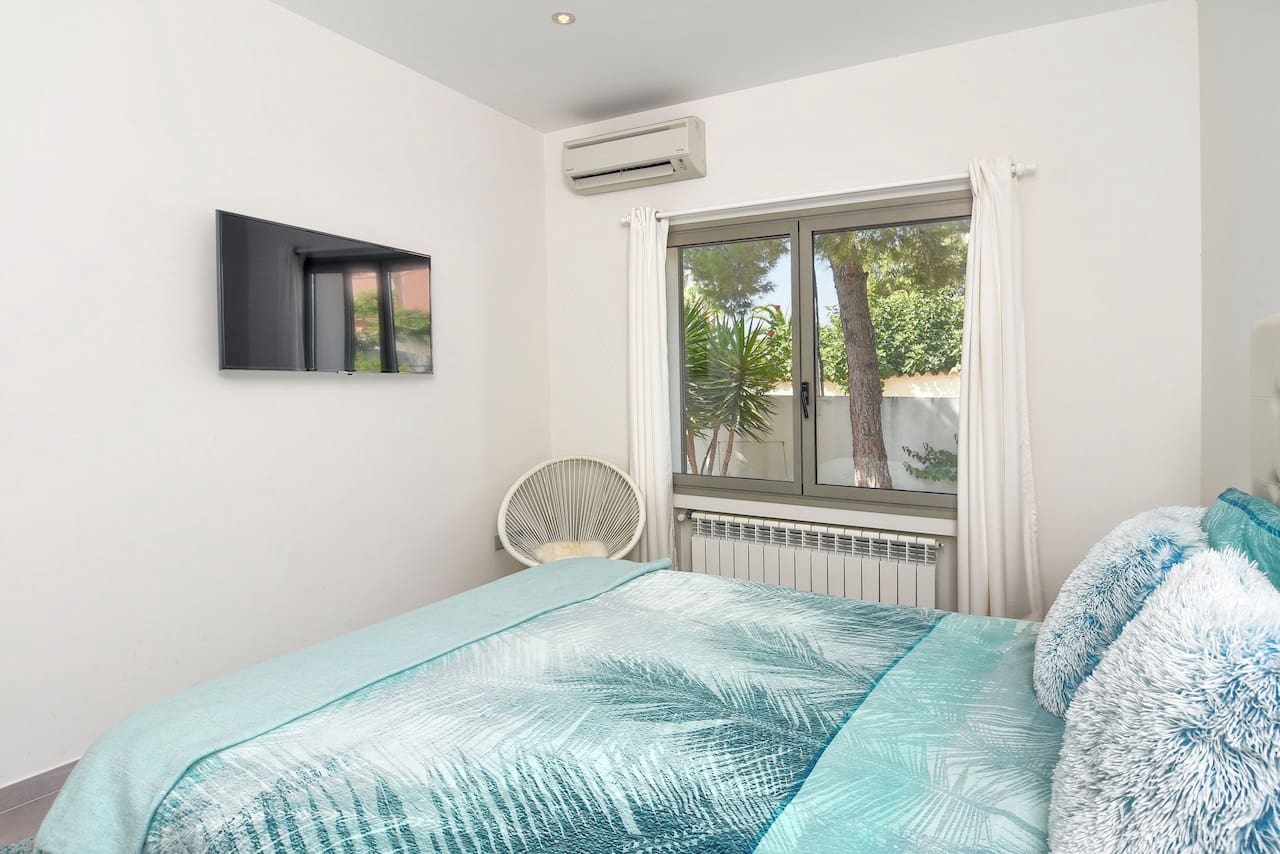 3 bedroom Villa for sale in Benissa with pool garage - € 1,150,000 (Ref: 5563585)