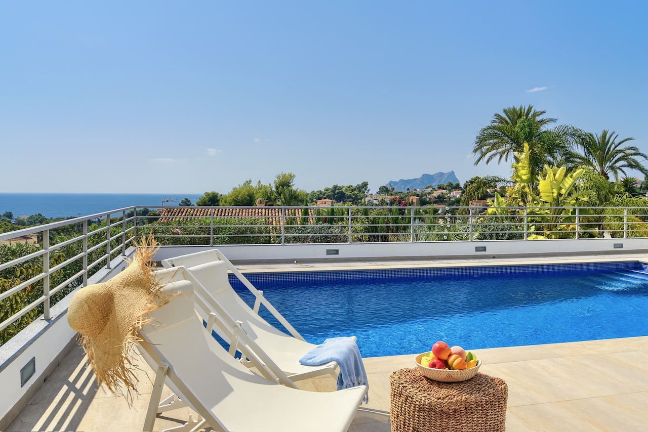 3 bedroom Villa for sale in Benissa with pool garage - € 1,150,000 (Ref: 5563585)