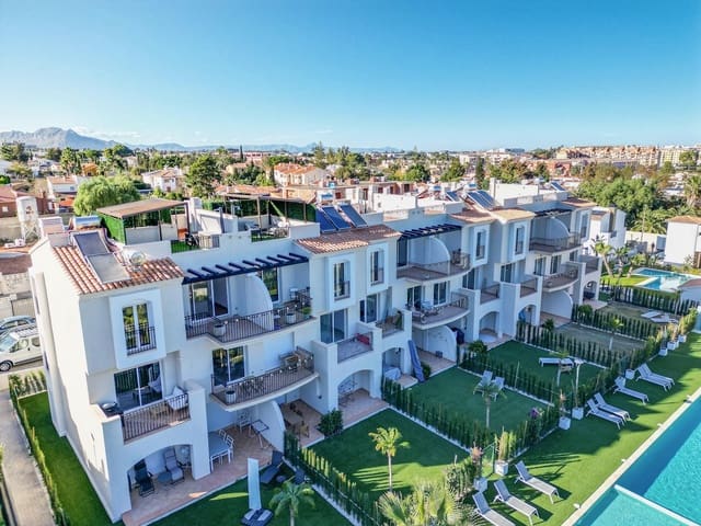 2 soveværelse Lejlighed til salg i Dénia med swimmingpool garage - € 293.000 (Ref: 5563589)