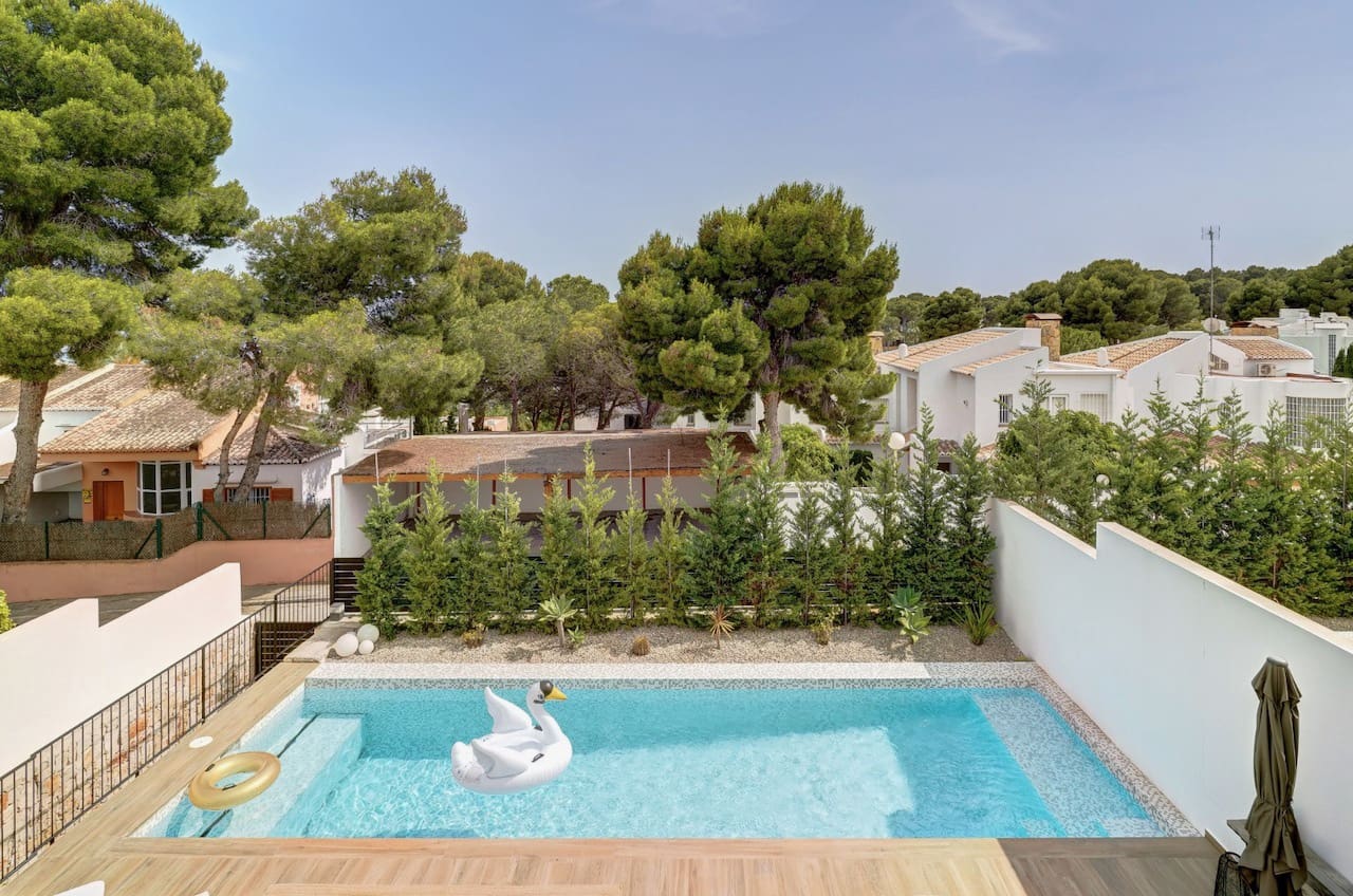 4 bedroom Villa for sale in Moraira with pool - € 1,200,000 (Ref: 5563661)