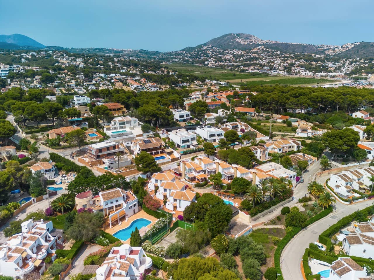 4 bedroom Villa for sale in Moraira with pool - € 1,200,000 (Ref: 5563661)