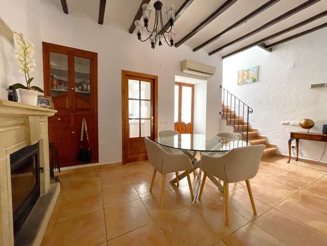 3 soveværelse Byhus til salg i Teulada Pueblo, Teulada-Moraira - € 325.000 (Ref: 5563669)