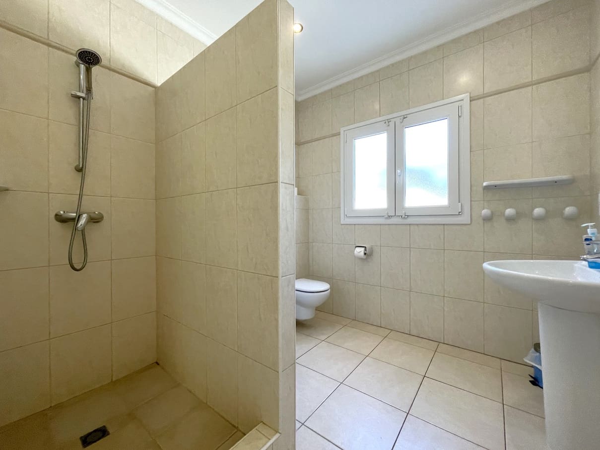 5 sypialnia Willa na sprzedaż w Moraira z basenem garażem - 825 000 € (Ref: 5563697)