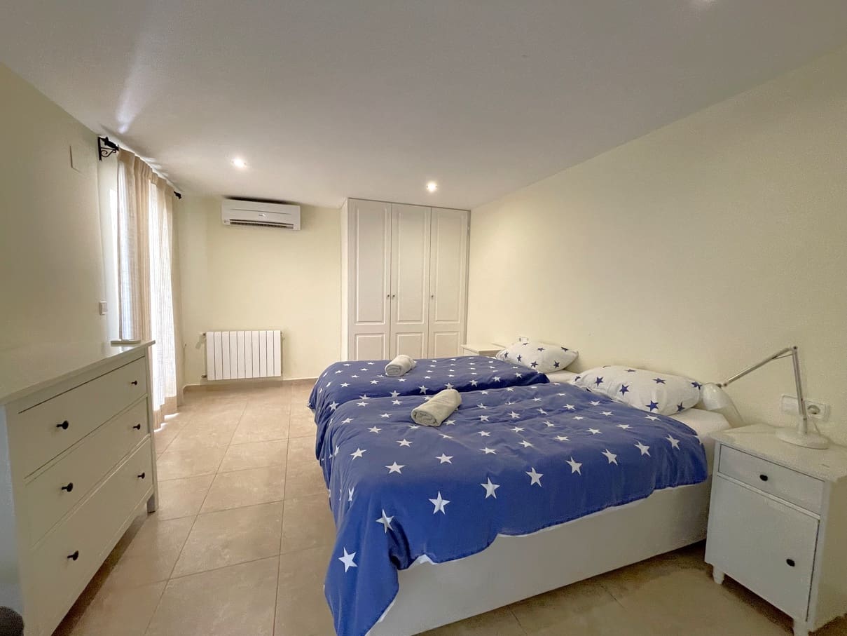 5 sypialnia Willa na sprzedaż w Moraira z basenem garażem - 825 000 € (Ref: 5563697)