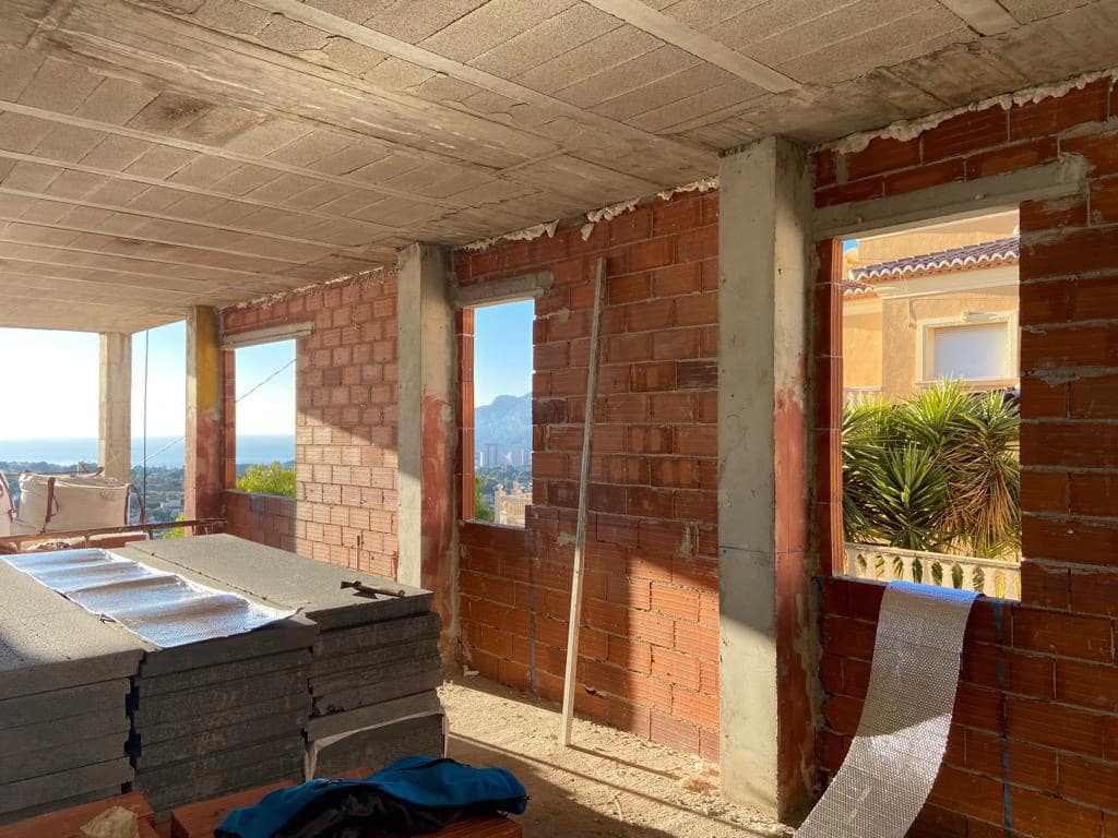 4 bedroom Villa for sale in Calpe / Calp with pool garage - € 1,925,000 (Ref: 8260411)