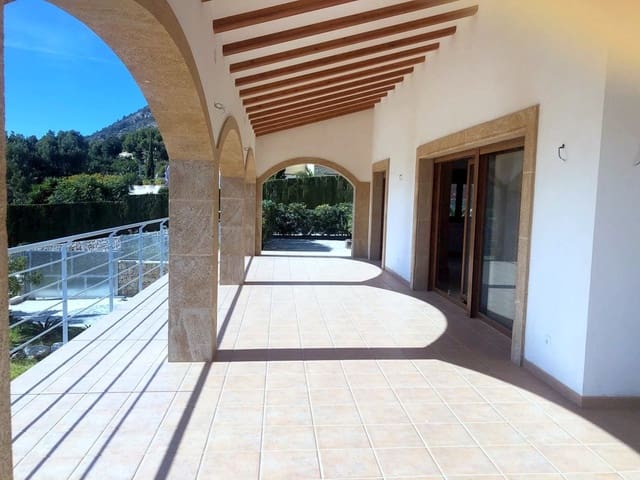 6 sovrum Villa till salu i Javea / Xàbia med pool garage - 1 145 000 € (Ref: 8260423)