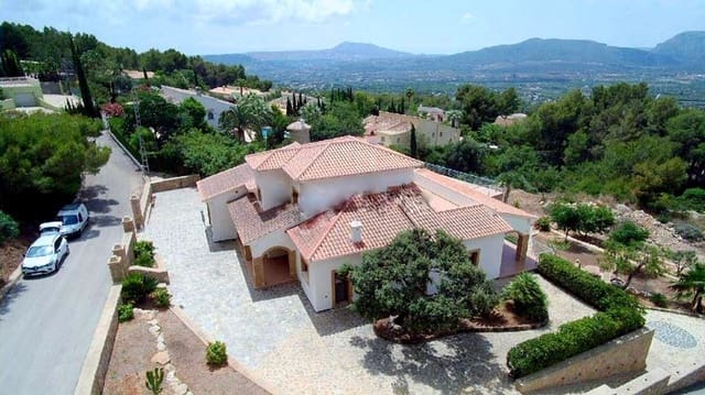 6 sovrum Villa till salu i Javea / Xàbia med pool garage - 1 145 000 € (Ref: 8260423)