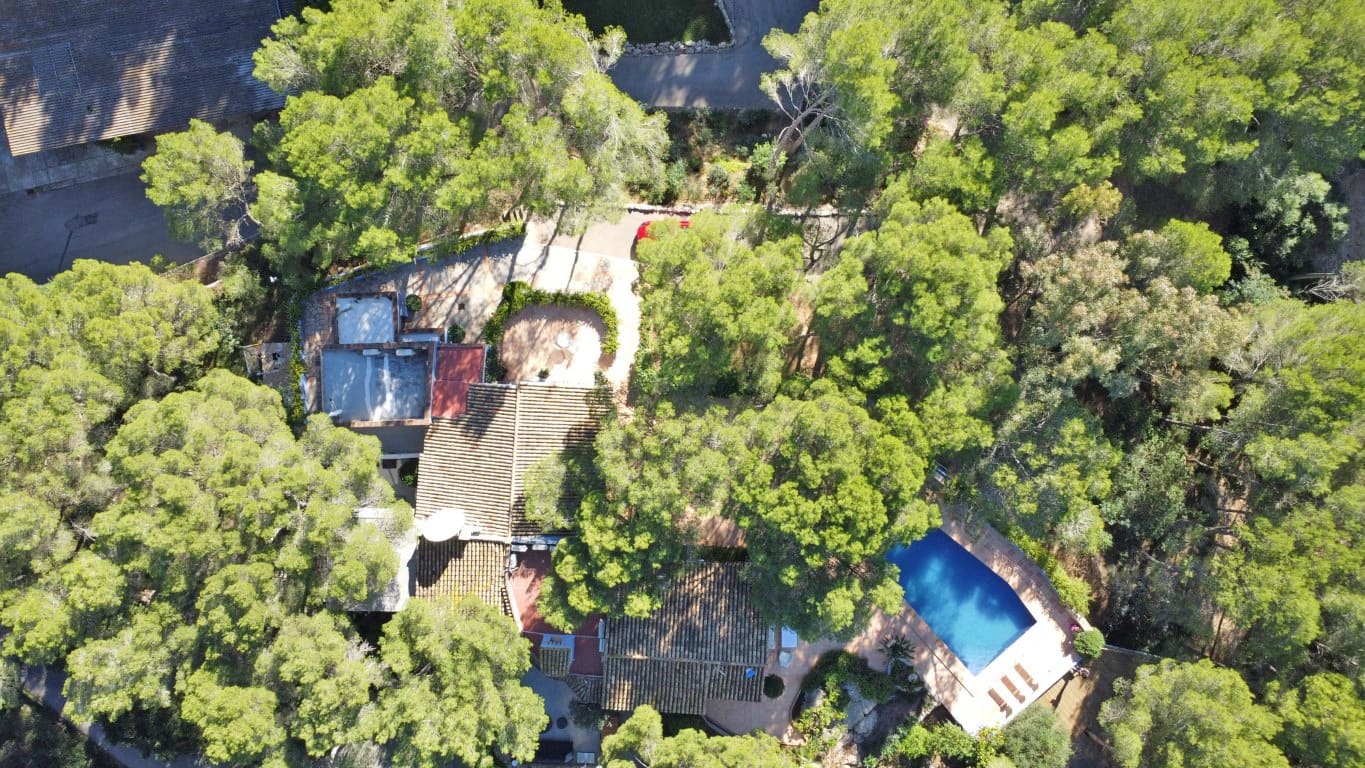 6 bedroom Villa for sale in Denia with pool - € 2,495,000 (Ref: 8260427)