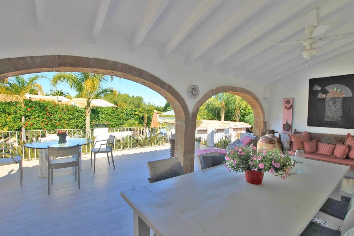 5 makuuhuone Huvila myytävänä paikassa Javea / Xabia mukana uima-altaan - 1 080 000 € (Ref: 8260447)