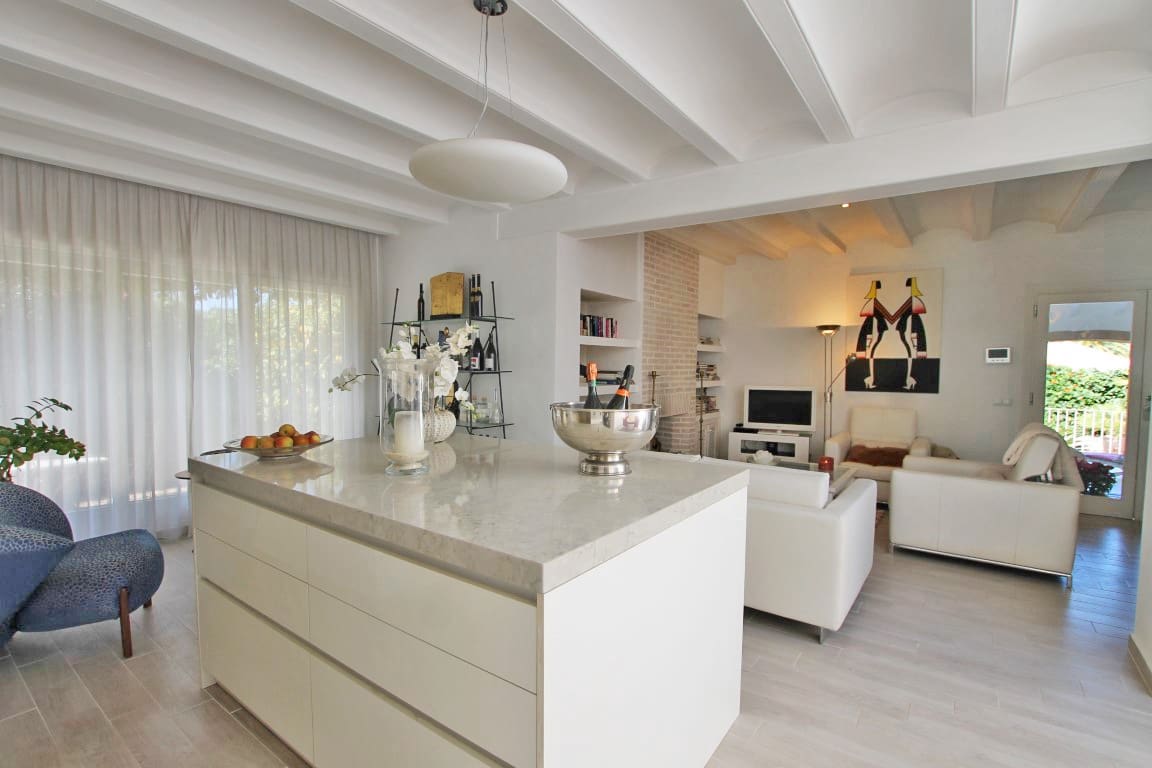 5 makuuhuone Huvila myytävänä paikassa Javea / Xabia mukana uima-altaan - 1 080 000 € (Ref: 8260447)