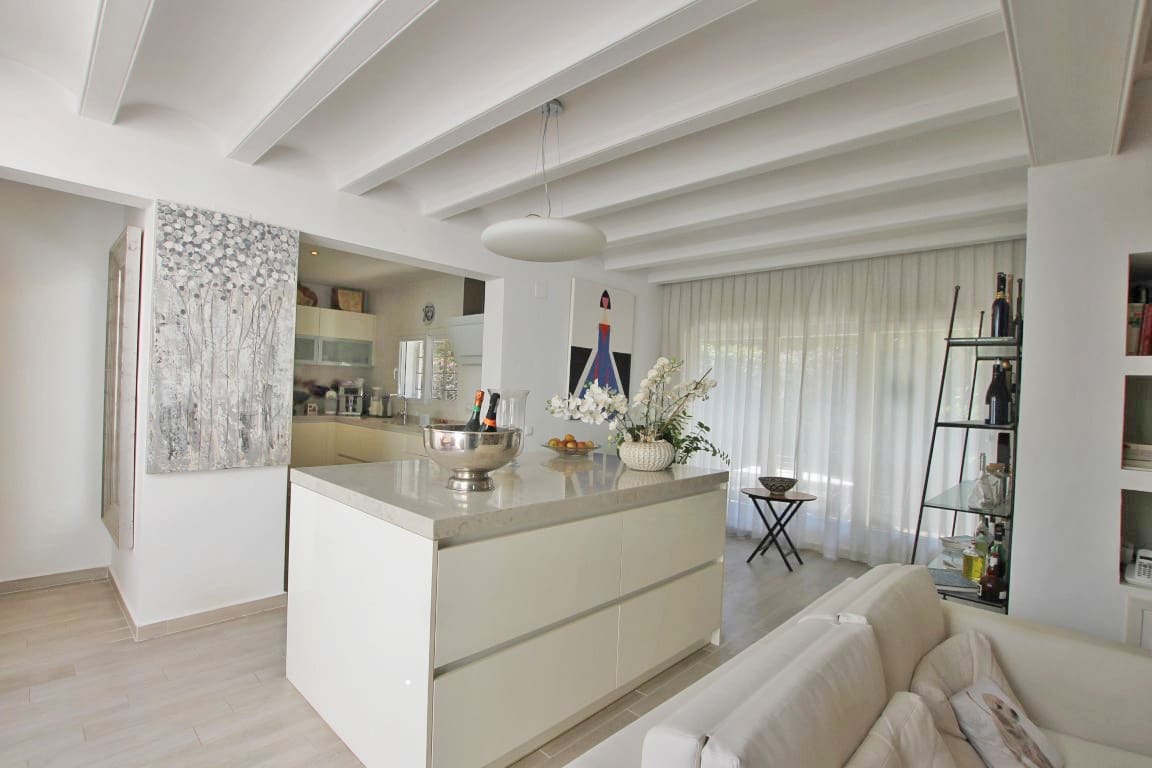 5 makuuhuone Huvila myytävänä paikassa Javea / Xabia mukana uima-altaan - 1 080 000 € (Ref: 8260447)