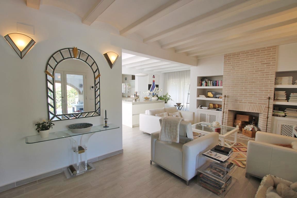 5 makuuhuone Huvila myytävänä paikassa Javea / Xabia mukana uima-altaan - 1 080 000 € (Ref: 8260447)