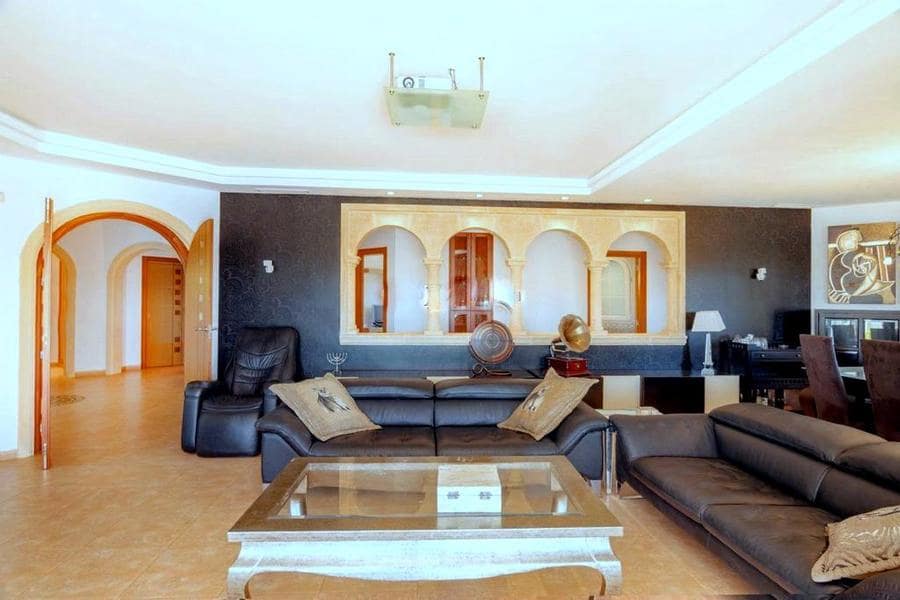 4 bedroom Villa for sale in Javea / Xabia with pool garage - € 1,250,000 (Ref: 8270718)