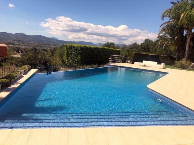 4 bedroom Villa for sale in Javea / Xàbia with pool garage - € 1,250,000 (Ref: 8270718)