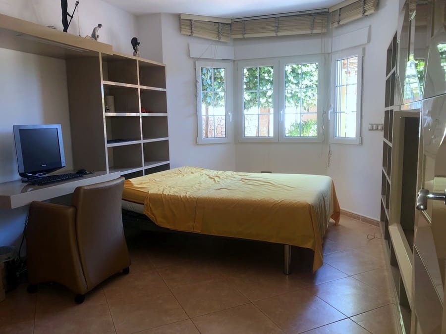 4 bedroom Villa for sale in Javea / Xabia with pool garage - € 1,250,000 (Ref: 8270718)