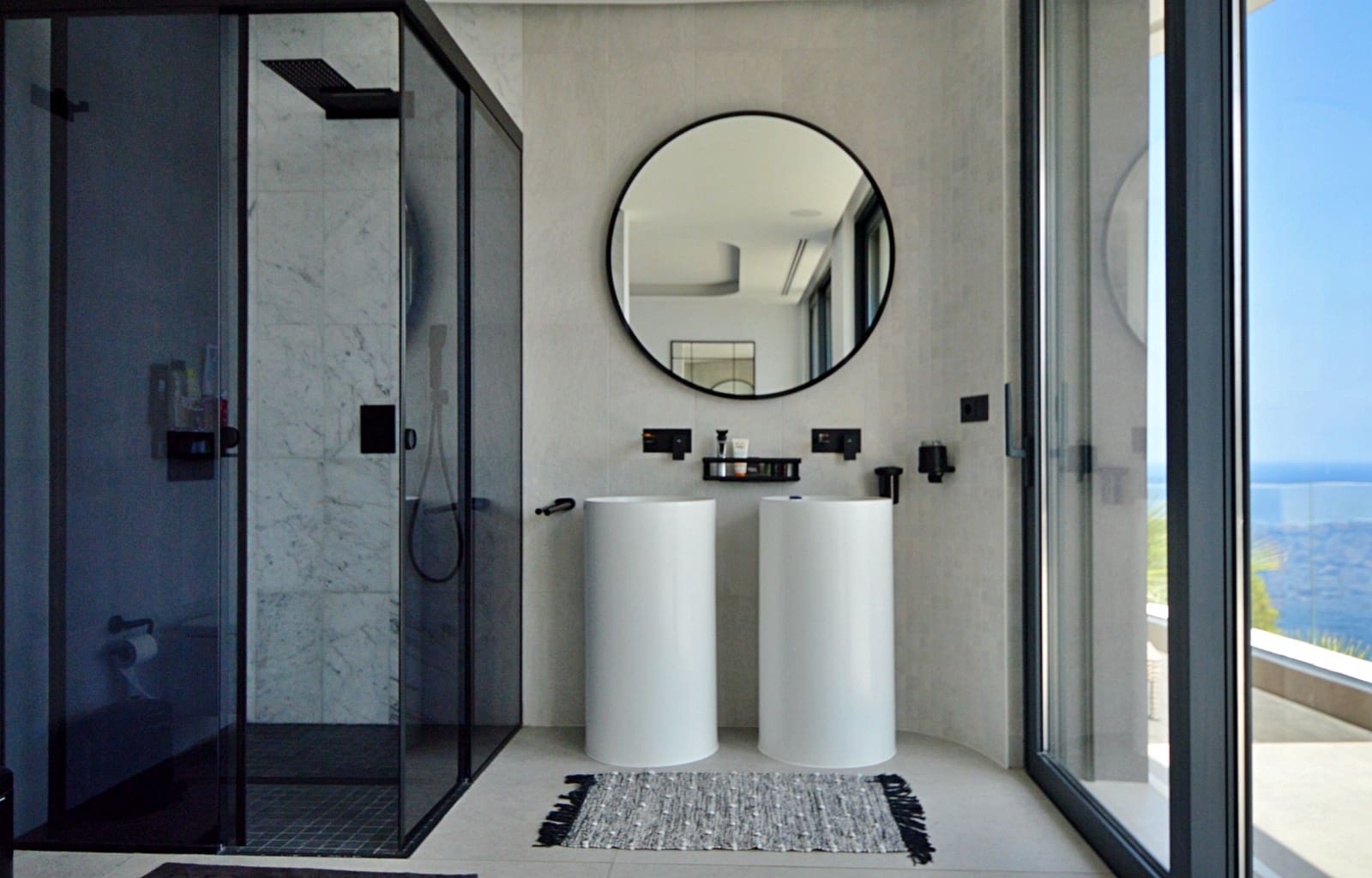 3 soveværelse Villa til salg i Ambolo med swimmingpool garage - € 4.200.000 (Ref: 8270719)