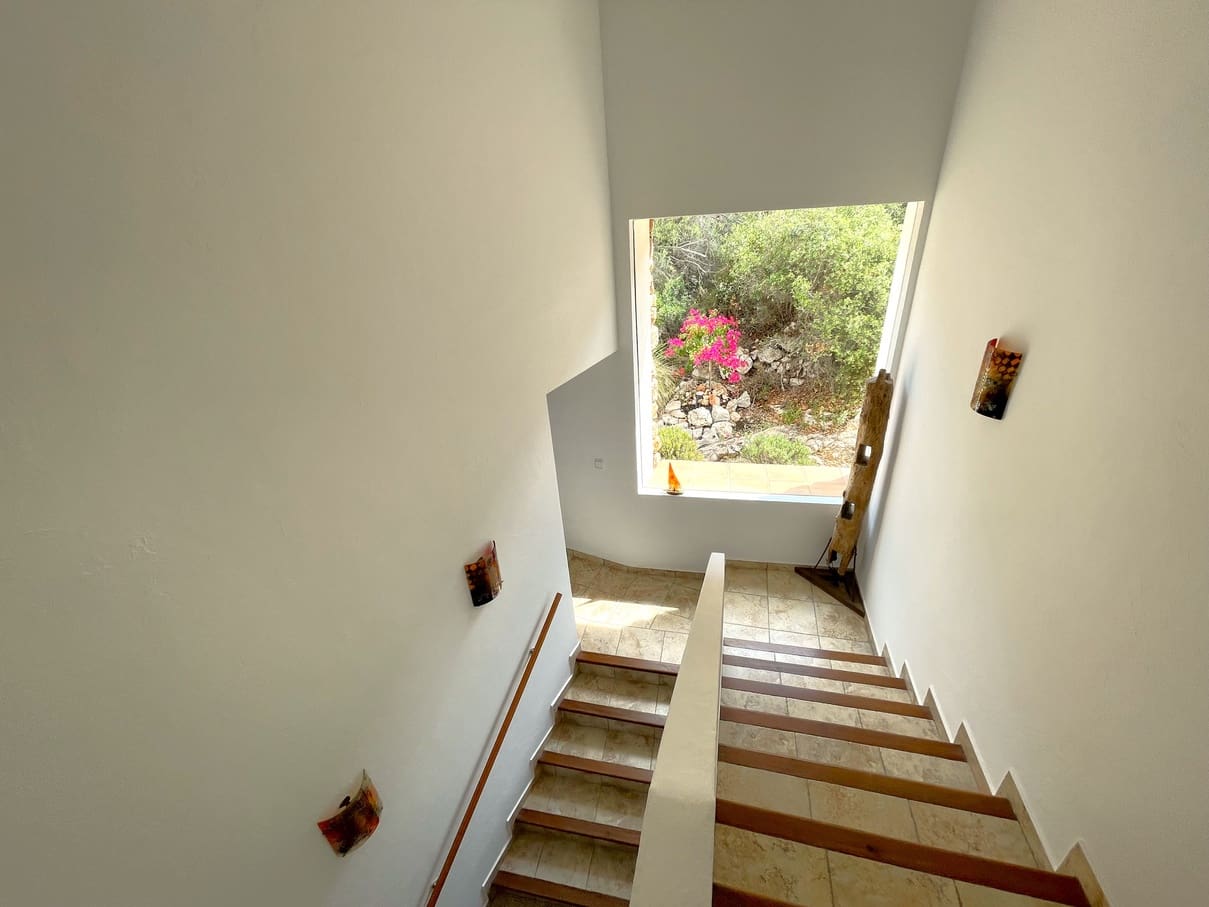 3 bedroom Villa for sale in Moraira with pool - € 1,800,000 (Ref: 8270734)