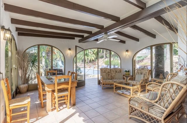 9 sypialnia Willa na sprzedaż w Moraira, Teulada-Moraira - 850 000 € (Ref: 8270738)