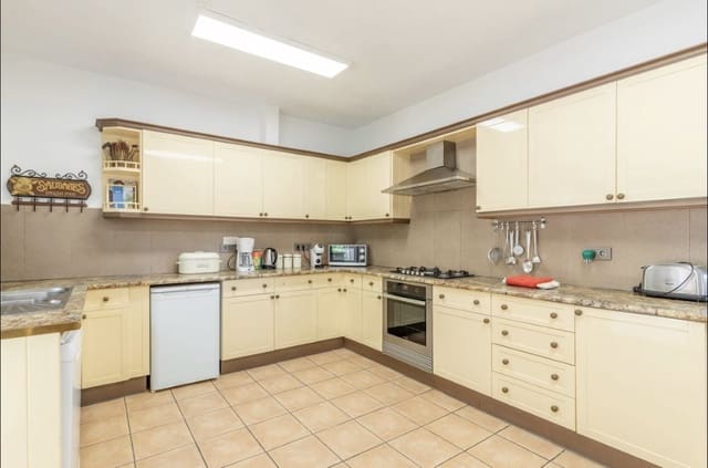 9 sypialnia Willa na sprzedaż w Moraira, Teulada-Moraira - 850 000 € (Ref: 8270738)