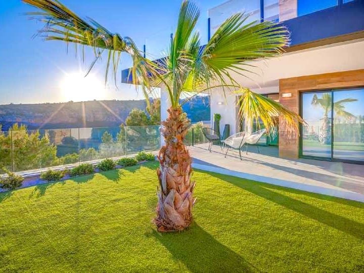 2 bedroom Apartment for sale in Benitachell / Benitatxell with pool garage - € 398,000 (Ref: 8270747)