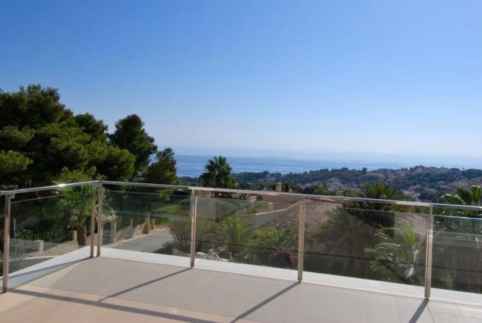 Chalet de 4 habitaciones en Moraira en venta con piscina - 2.180.000 € (Ref: 8270750)