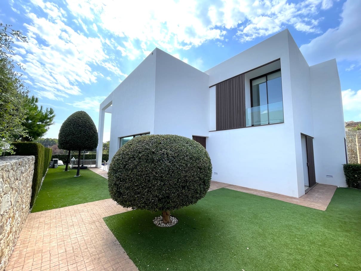 4 soverom Villa til salgs i Moraira med svømmebasseng garasje - € 995 000 (Ref: 8270752)