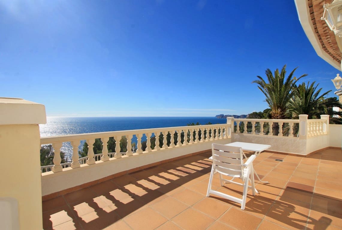 4 bedroom Villa for sale in Javea / Xabia with pool garage - € 2,250,000 (Ref: 8270760)