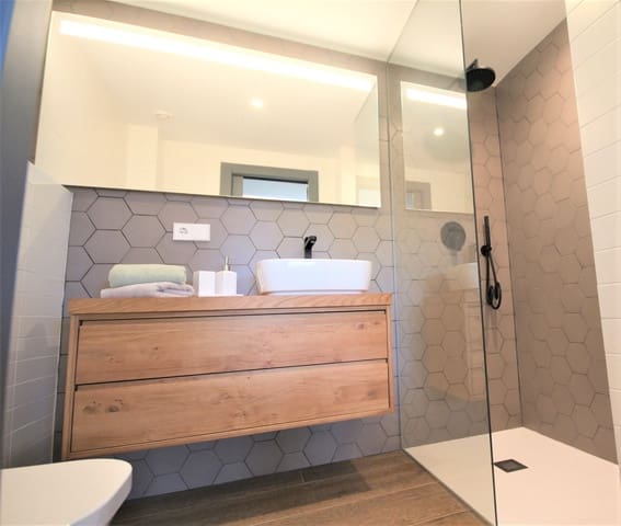 2 soveværelse Lejlighed til salg i Benitachell / Benitatxell med swimmingpool garage - € 370.000 (Ref: 8270762)