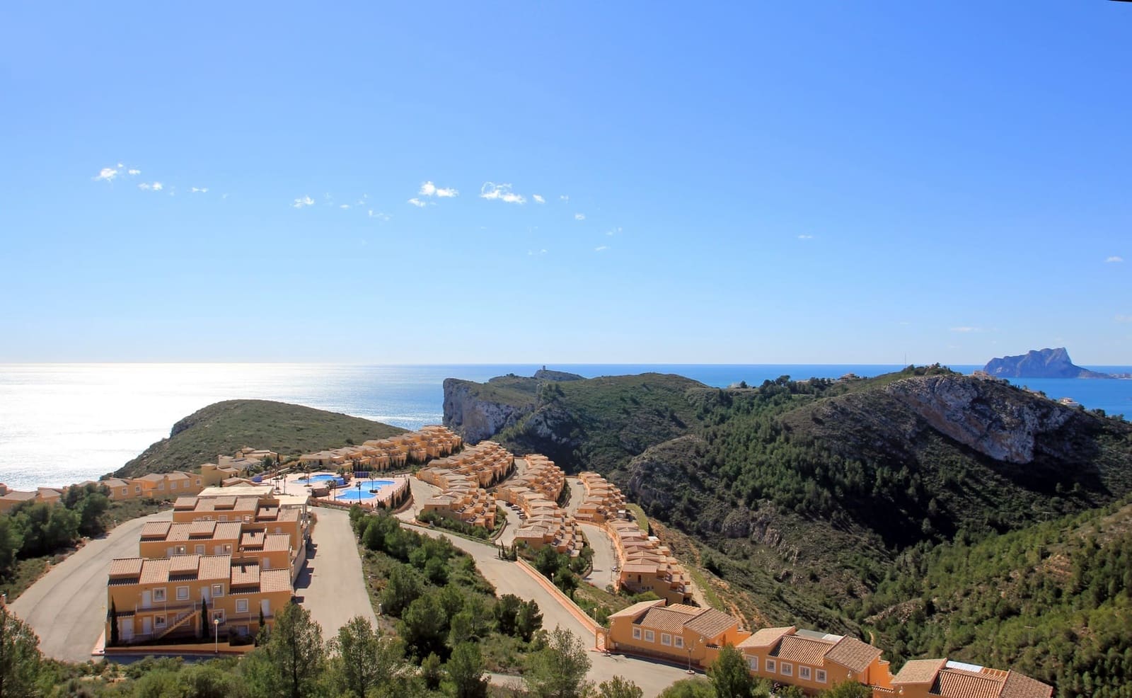 2 bedroom Apartment for sale in Benitachell / Benitatxell with pool - € 398,000 (Ref: 8271674)