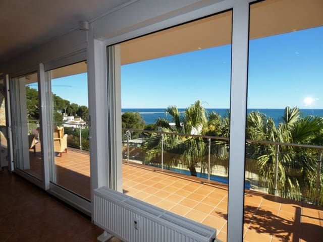 4 bedroom Apartment for sale in Dénia with pool garage - € 825,000 (Ref: 8271682)