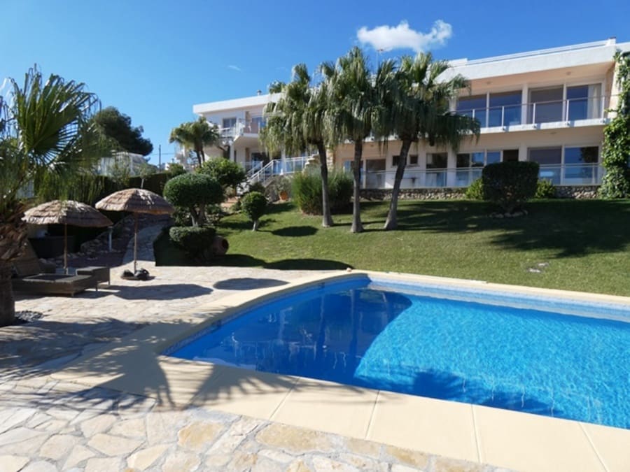 4 bedroom Apartment for sale in Denia with pool garage - € 825,000 (Ref: 8271682)