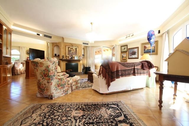 5 makuuhuone Huvila myytävänä paikassa Javea / Xàbia mukana uima-altaan 
autotalli - 1 590 000 € (Ref: 8271688)