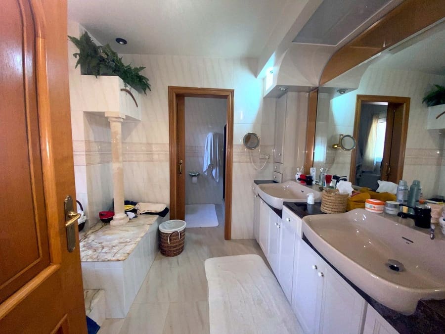 5 makuuhuone Huvila myytävänä paikassa Javea / Xabia mukana uima-altaan 
autotalli - 1 590 000 € (Ref: 8271688)