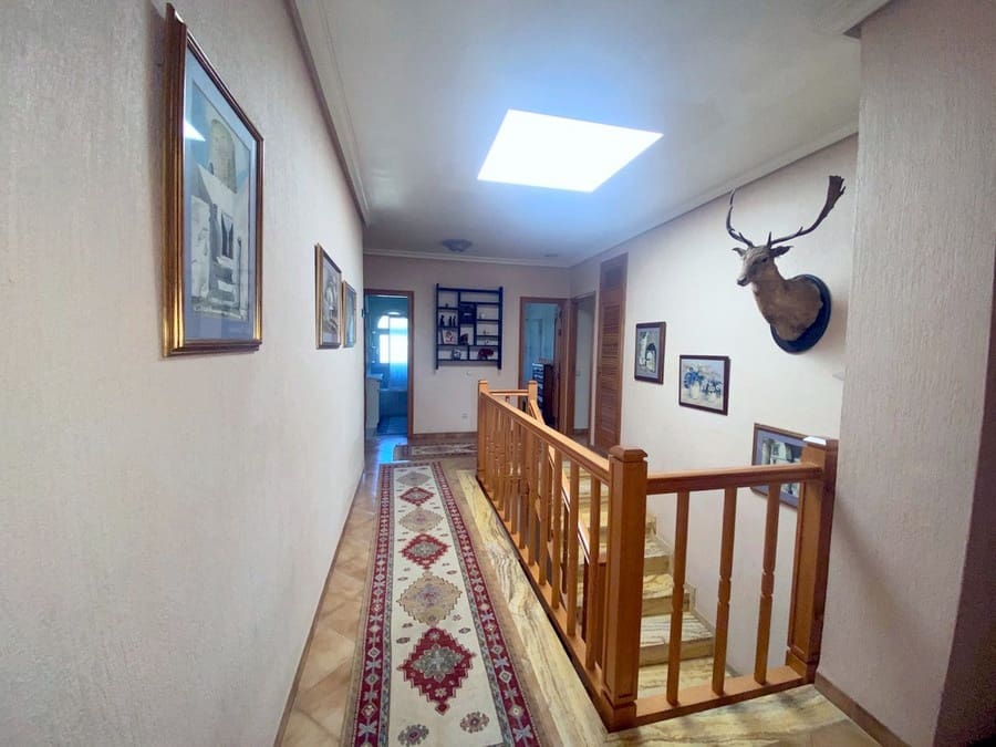 5 makuuhuone Huvila myytävänä paikassa Javea / Xabia mukana uima-altaan 
autotalli - 1 590 000 € (Ref: 8271688)