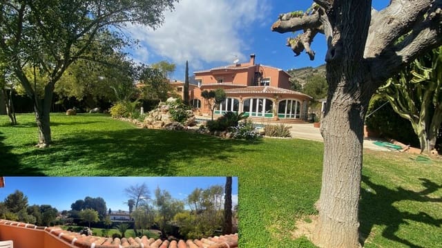 5 makuuhuone Huvila myytävänä paikassa Javea / Xàbia mukana uima-altaan 
autotalli - 1 590 000 € (Ref: 8271688)