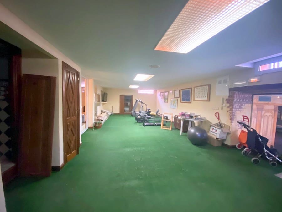 5 makuuhuone Huvila myytävänä paikassa Javea / Xabia mukana uima-altaan 
autotalli - 1 590 000 € (Ref: 8271688)