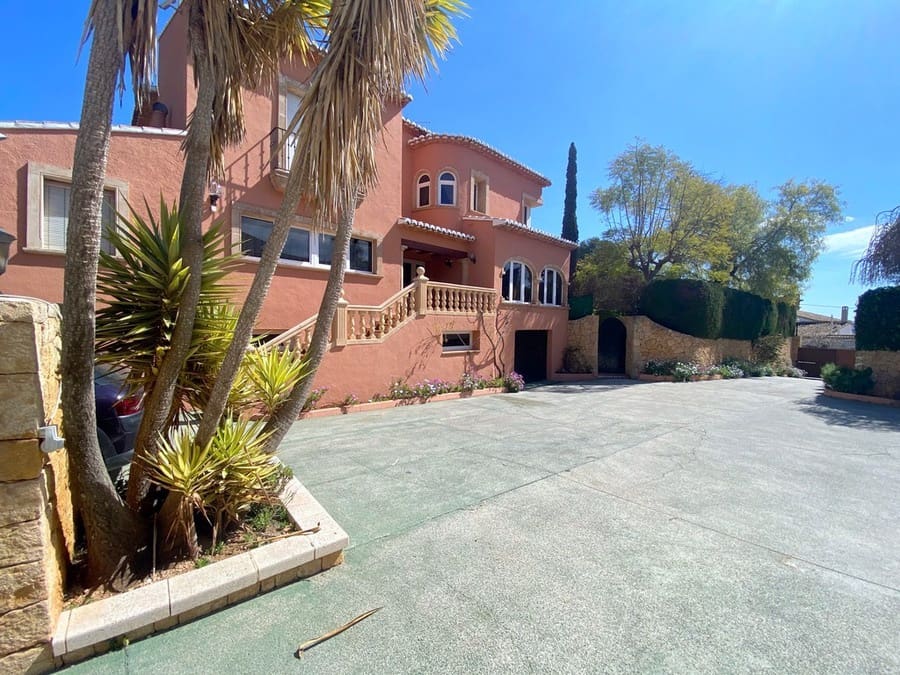 5 makuuhuone Huvila myytävänä paikassa Javea / Xabia mukana uima-altaan 
autotalli - 1 590 000 € (Ref: 8271688)