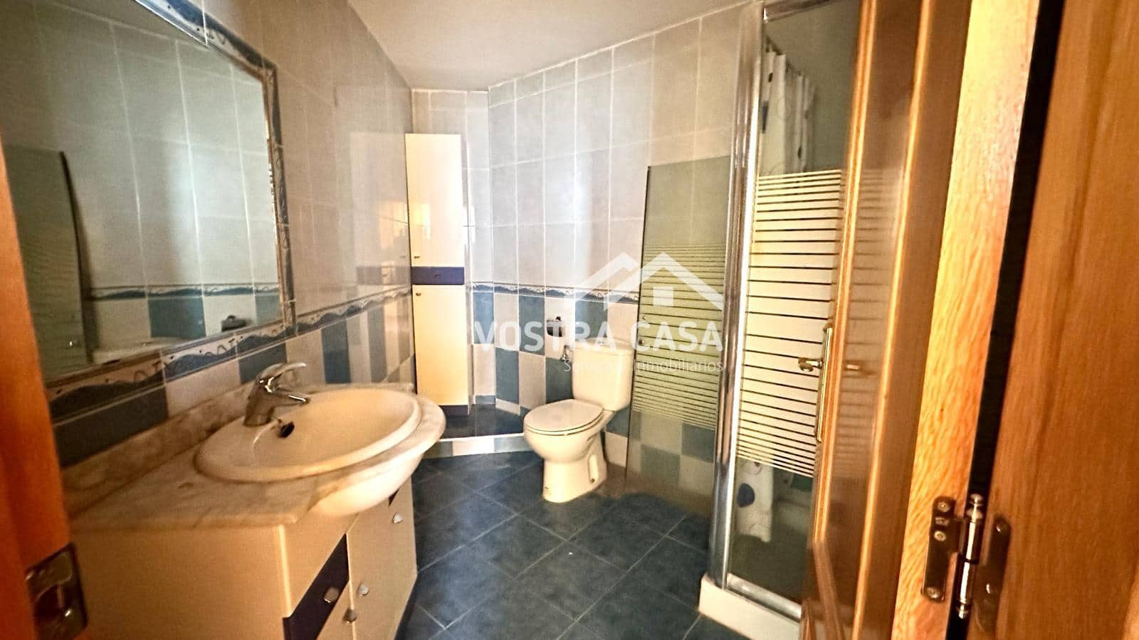 5 chambre Maison de Ville à vendre à Requena avec garage - 190 000 € (Ref: 8431495)