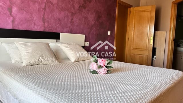 5 chambre Maison de Ville à vendre à Requena avec garage - 190 000 € (Ref: 8431495)