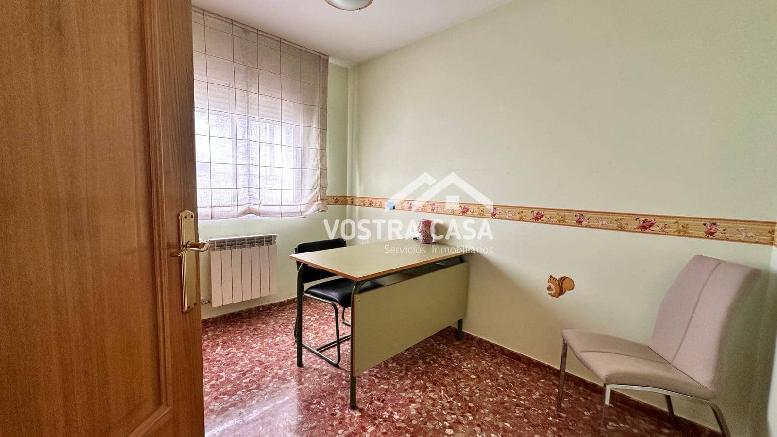 5 chambre Maison de Ville à vendre à Requena avec garage - 190 000 € (Ref: 8431495)