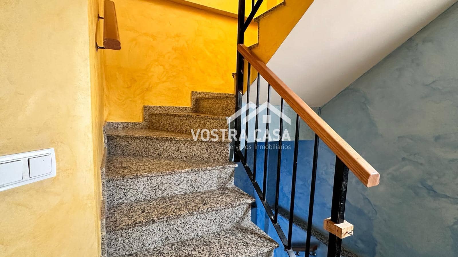 5 chambre Maison de Ville à vendre à Requena avec garage - 190 000 € (Ref: 8431495)