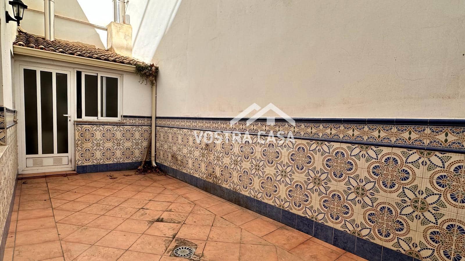 5 chambre Maison de Ville à vendre à Requena avec garage - 190 000 € (Ref: 8431495)